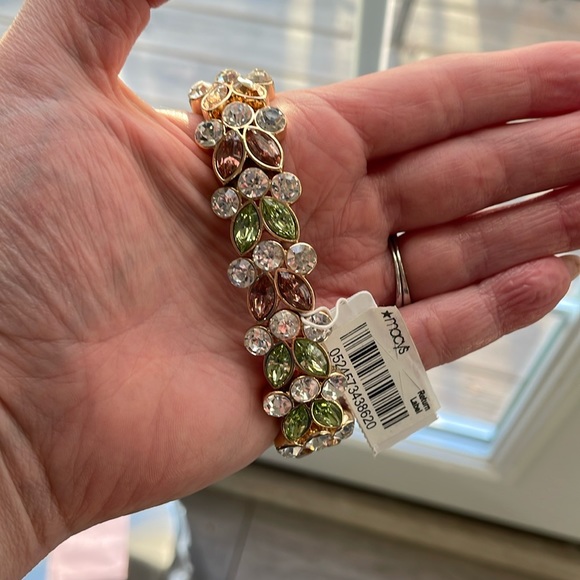 NWT International Concepts gold bracelet with jewels - Picture 2 of 3